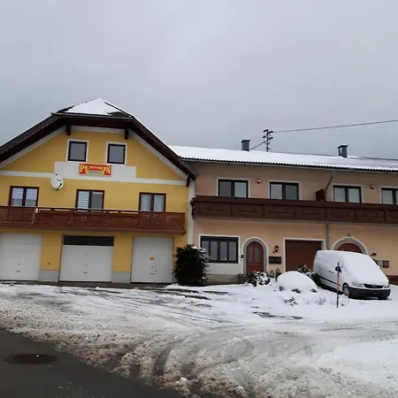 Holiday home Fuer 10 Personen In Ulrichsberg, Oberoesterreich Muehlviertel
