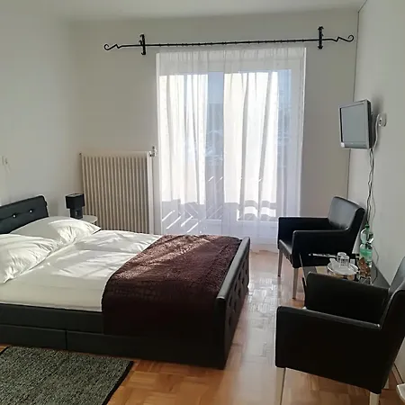 Holiday home Fuer 10 Personen In Ulrichsberg, Oberoesterreich Muehlviertel *
